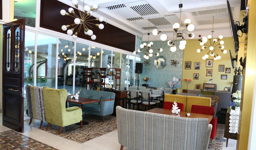 Ayam Elezz Restaurant and Cafe  image