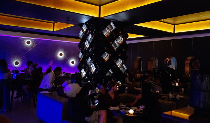 ONI Lounge Restaurant image