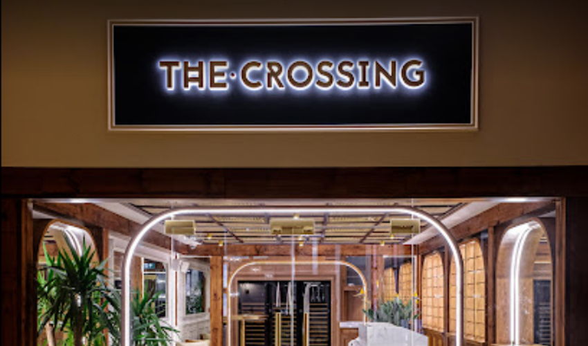 صورة The Crossing