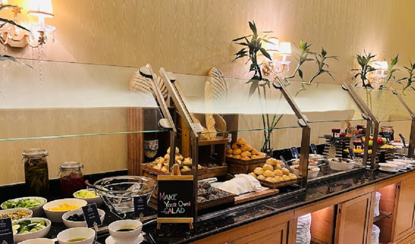 Al Diwan Restaurant image